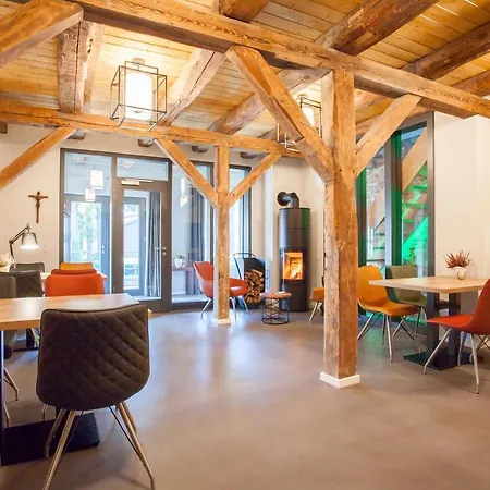 Alte Molkerei לינה וארוחת בוקר Lindern