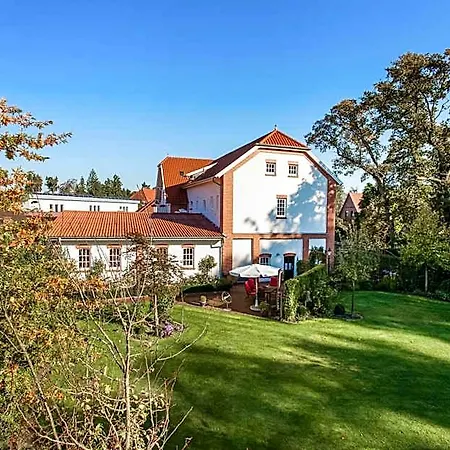 Alte Molkerei Bed & Breakfast 4*